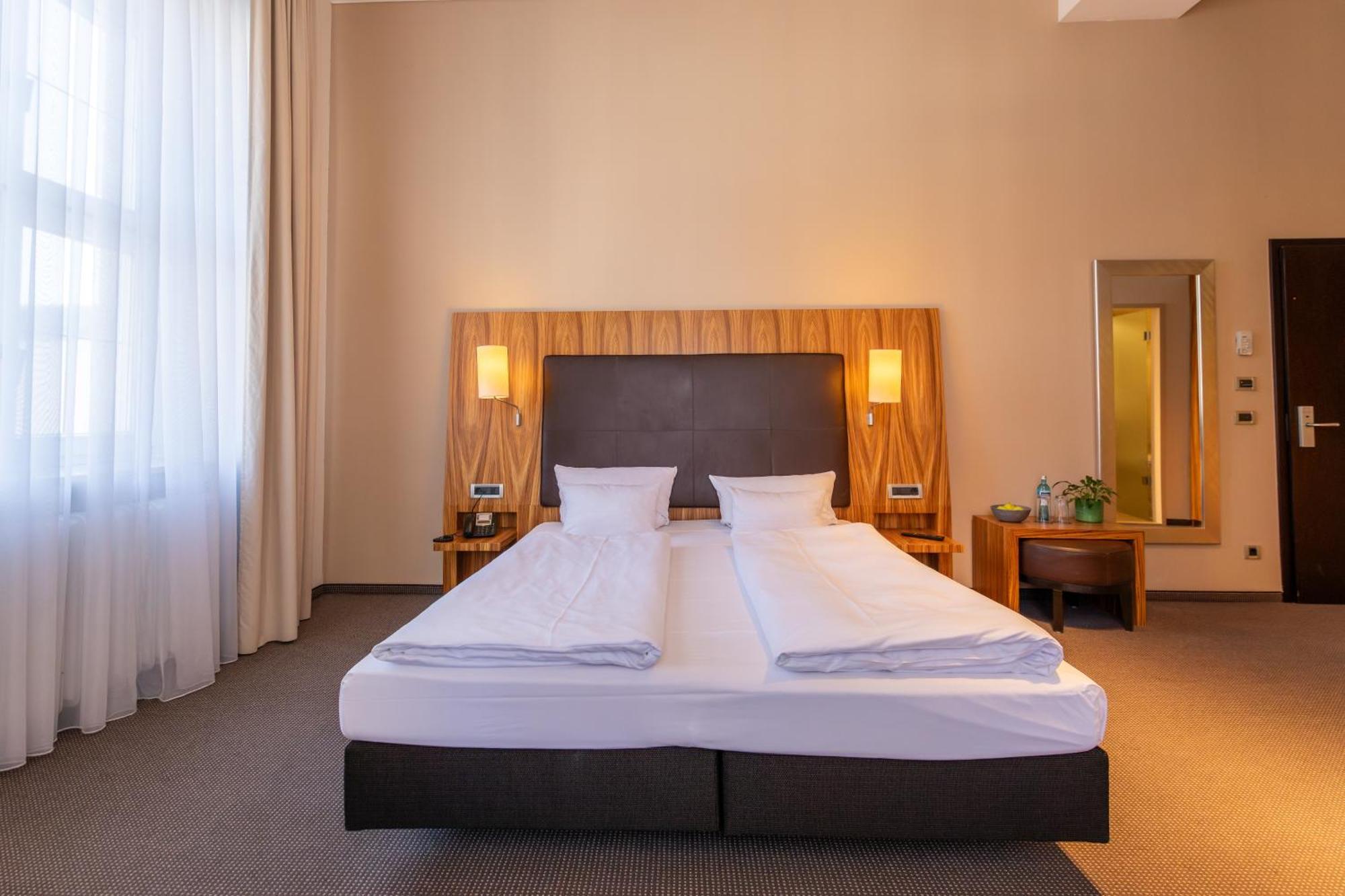 Herzogshof - Boutique-Hotel Am Dom Regensburg Luaran gambar